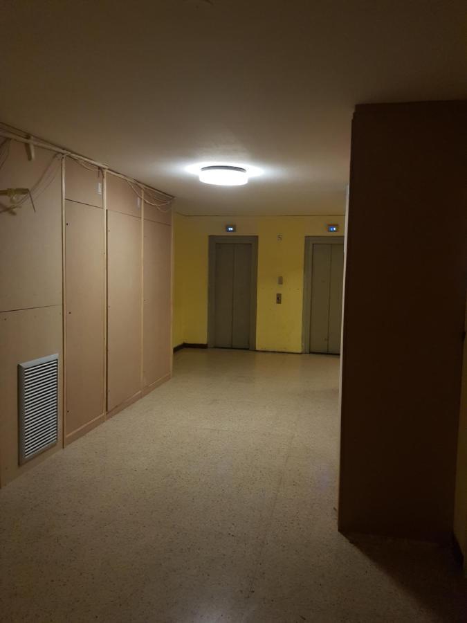 נים Chambre Spacieuse - Dressing - Sdb Communes - Parking Prive מראה חיצוני תמונה