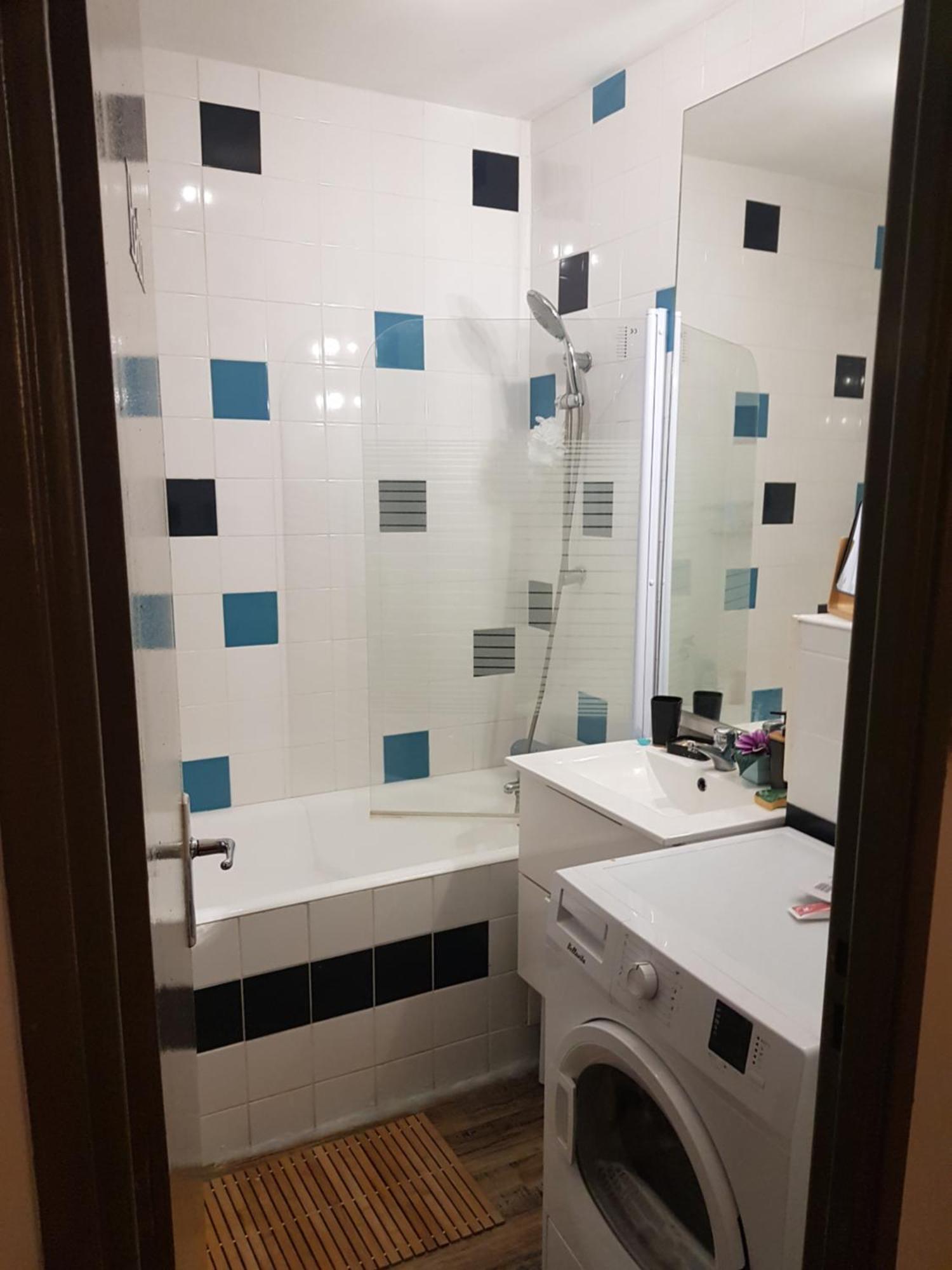 נים Chambre Spacieuse - Dressing - Sdb Communes - Parking Prive מראה חיצוני תמונה